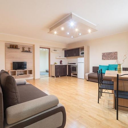 Aqua Line Apartmanhaz Hajdúszoboszló Екстериор снимка