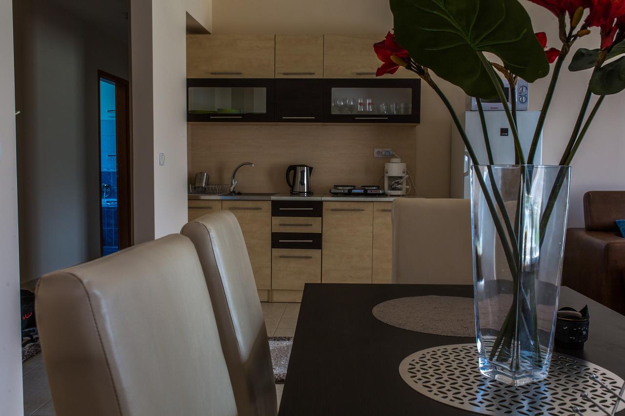 Aqua Line Apartmanhaz Hajdúszoboszló Екстериор снимка