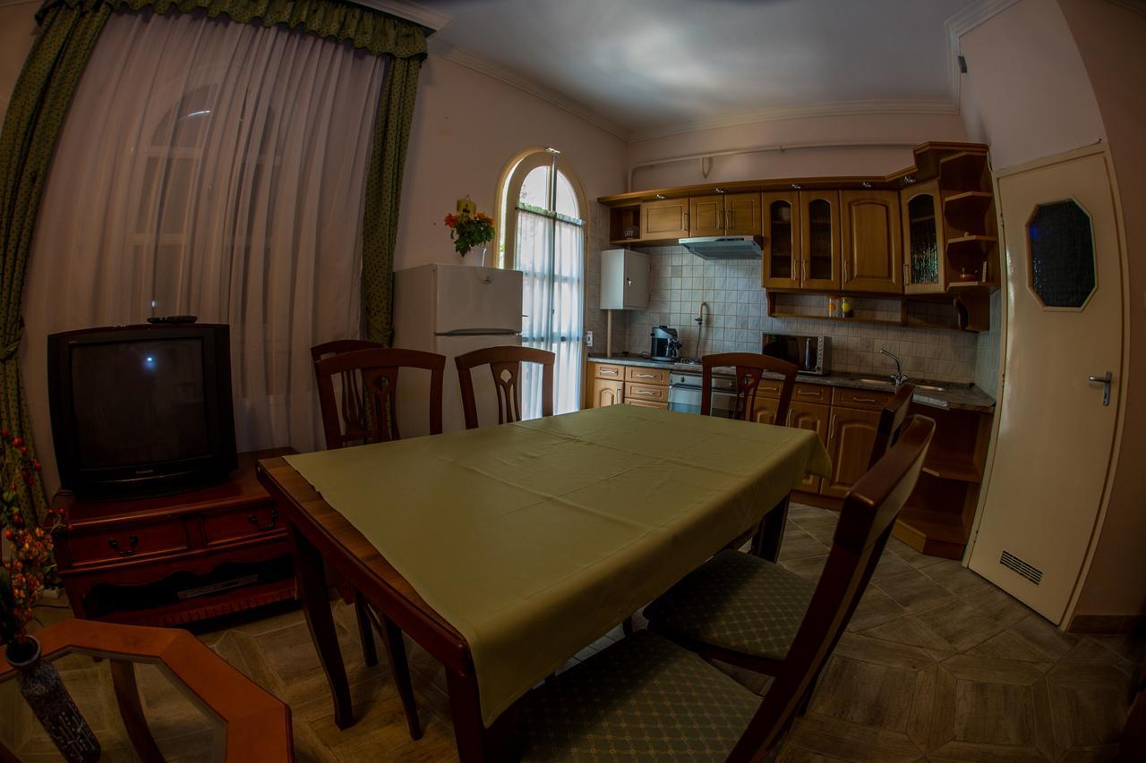 Aqua Line Apartmanhaz Hajdúszoboszló Екстериор снимка