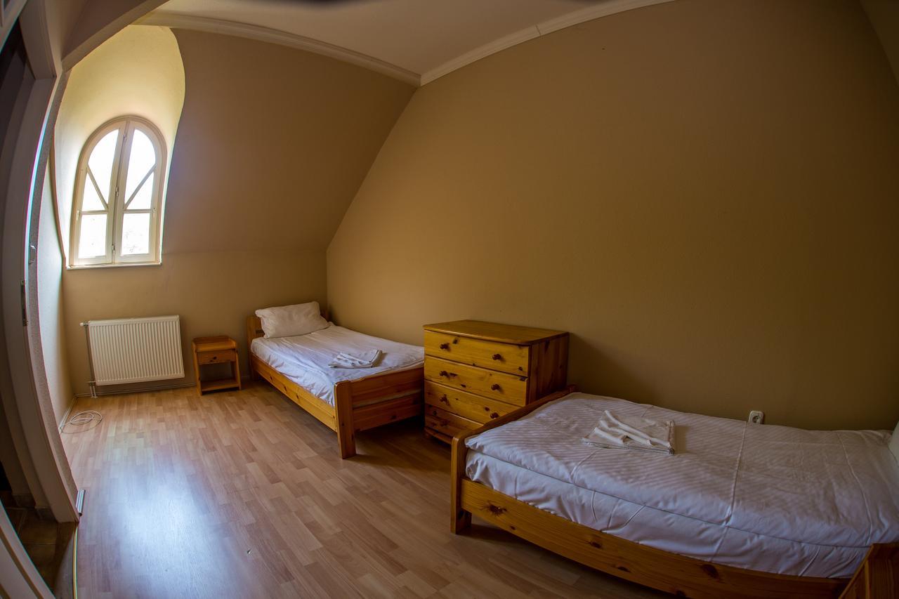 Aqua Line Apartmanhaz Hajdúszoboszló Екстериор снимка