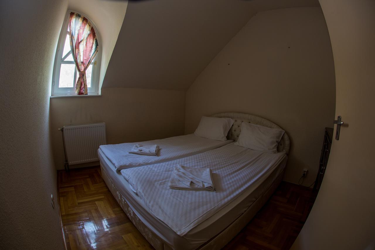 Aqua Line Apartmanhaz Hajdúszoboszló Екстериор снимка